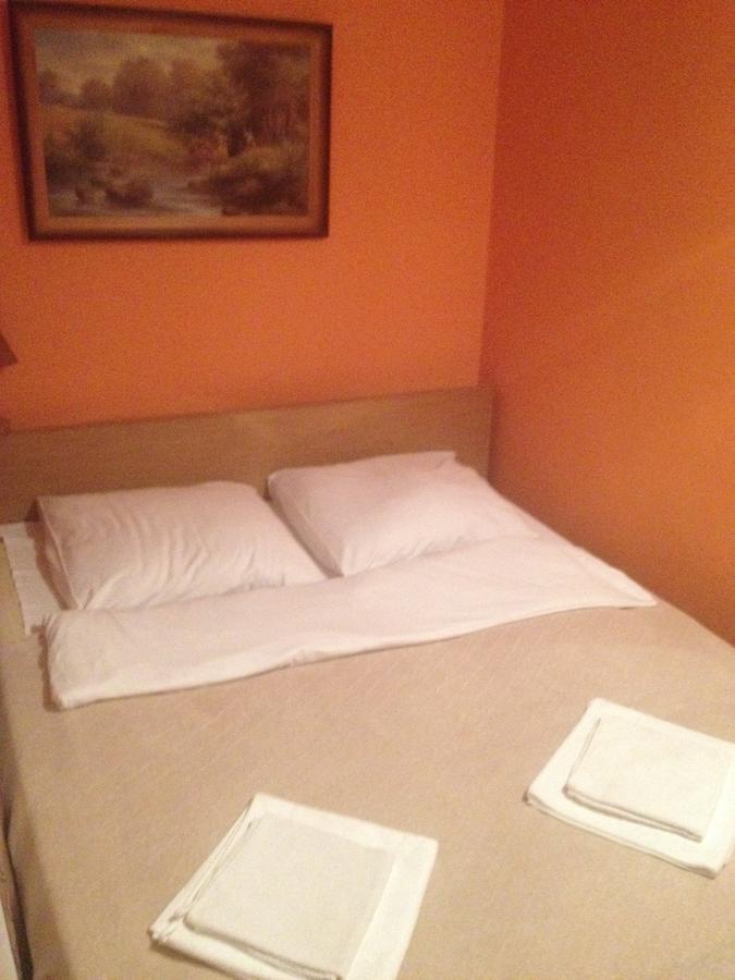 Hotel Mis Бохня Экстерьер фото