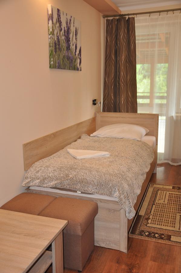 Hotel Mis Бохня Экстерьер фото